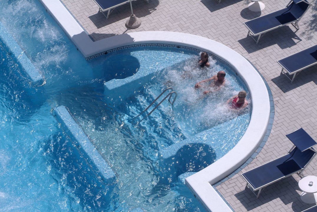 Pool Hotel La Residence Terme