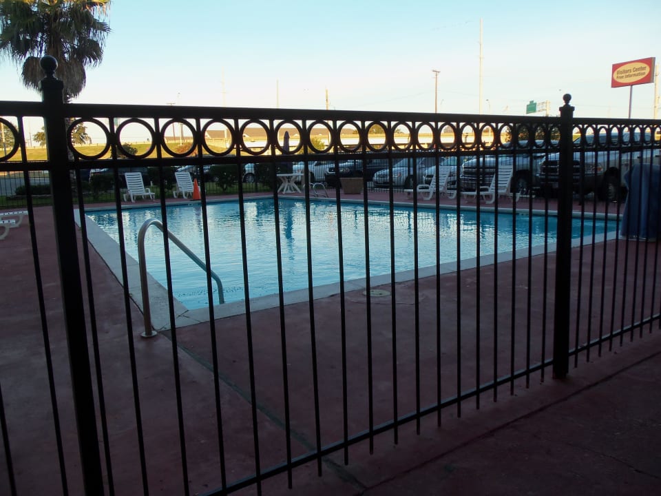 Außenpool Hotel Days Inn Bossier City