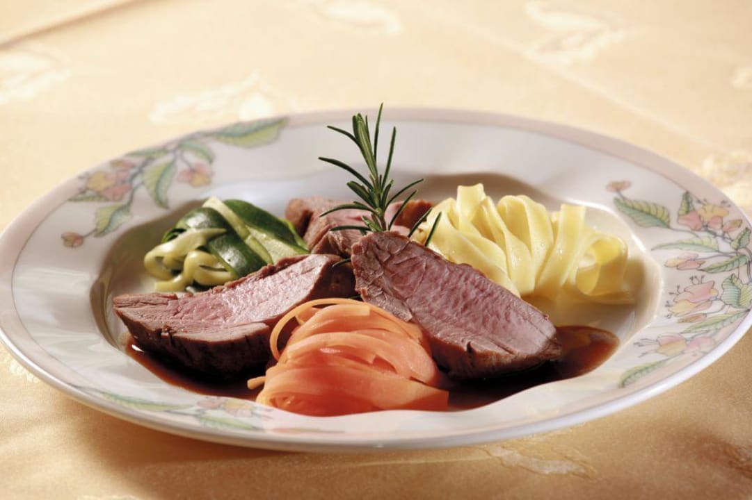 Restaurant/Buffet Hotel Ultenerhof