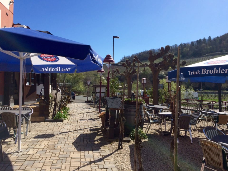 Gartenanlage Hotel Weinhaus Kläs & Sohn