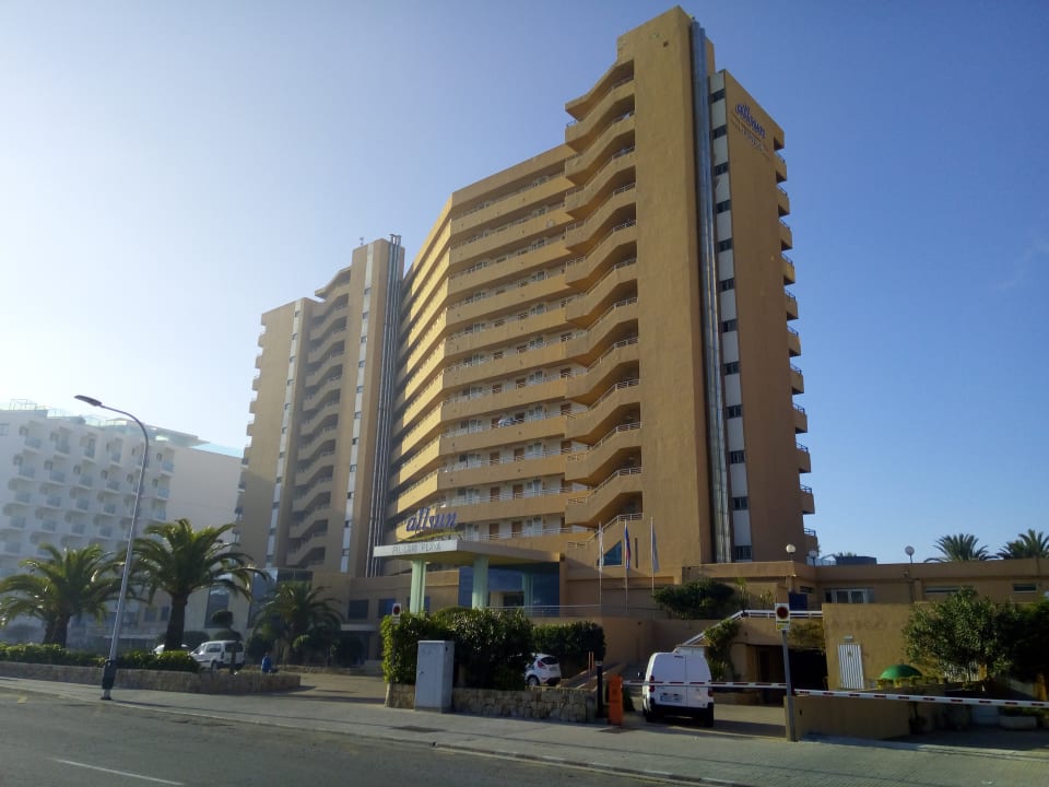 Außenansicht allsun Hotel Pil-lari Playa