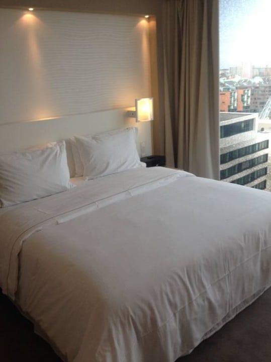 Bett The Westin Hamburg