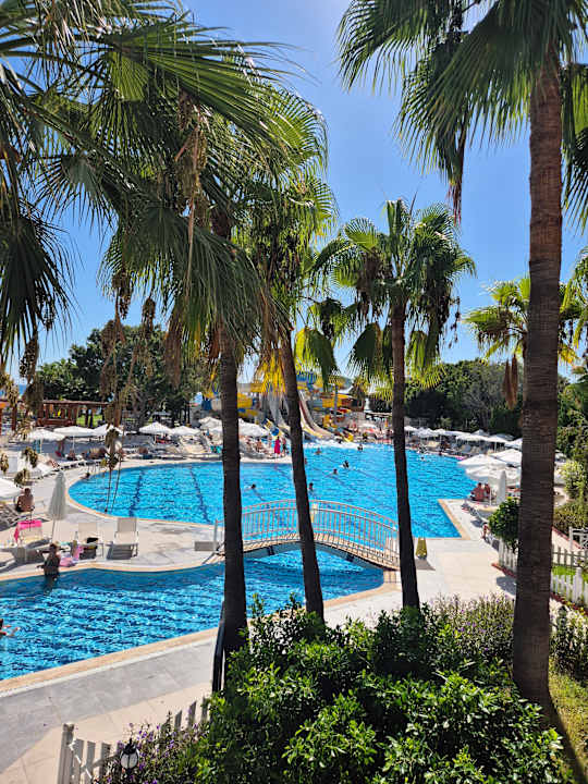 Pool Mira Meridia Beach Hotel