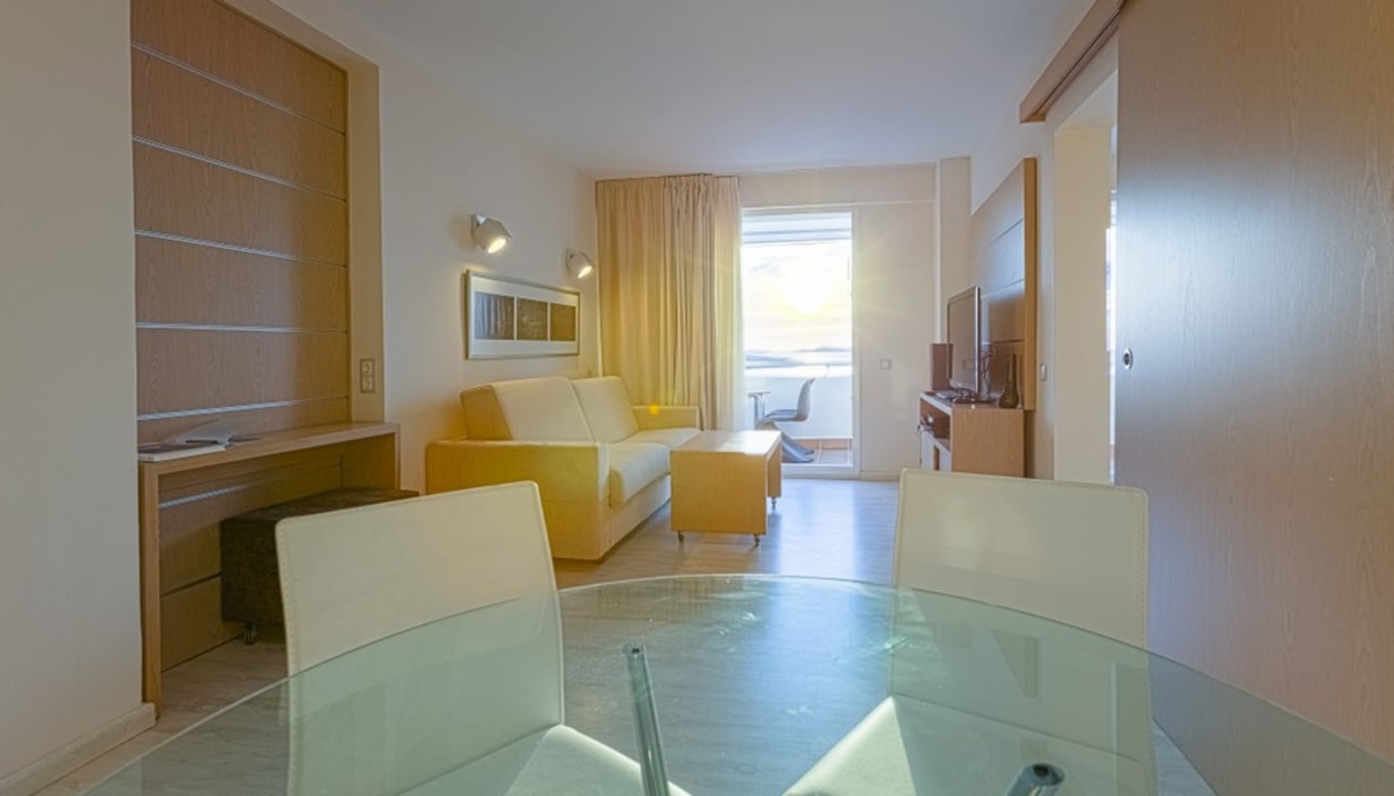 Zimmer Sirenis Seaview Country Club