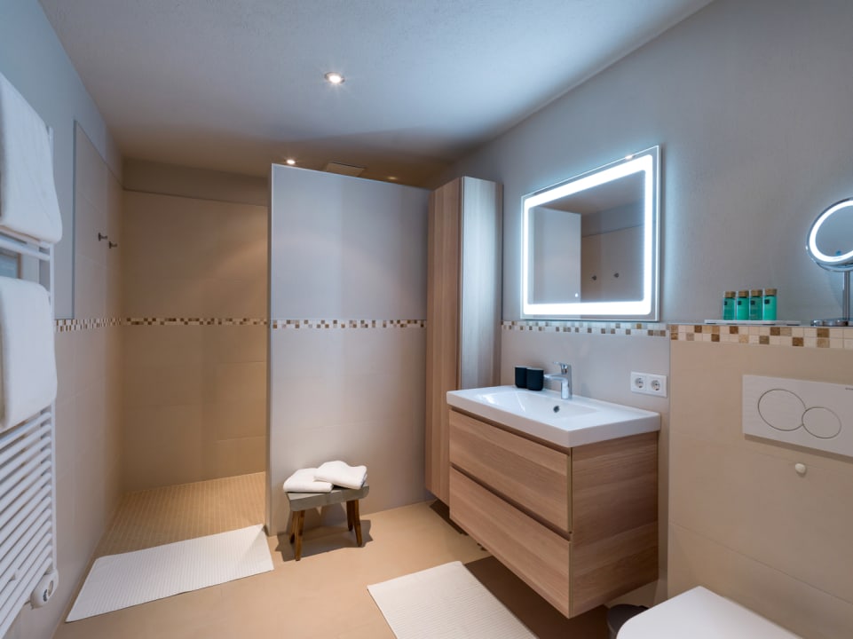 Zimmer Van's Place Apartment Kaltenbach