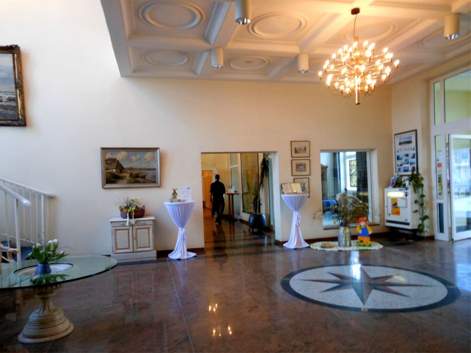 Foyer Kurhotel Sassnitz