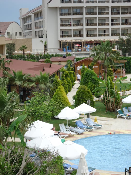 Poolanlage Grand Seker Hotel