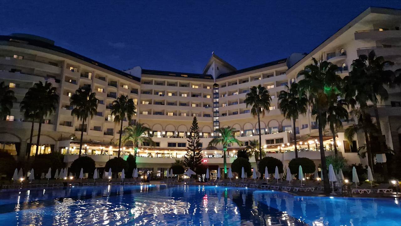 Pool Saphir Resort & Spa