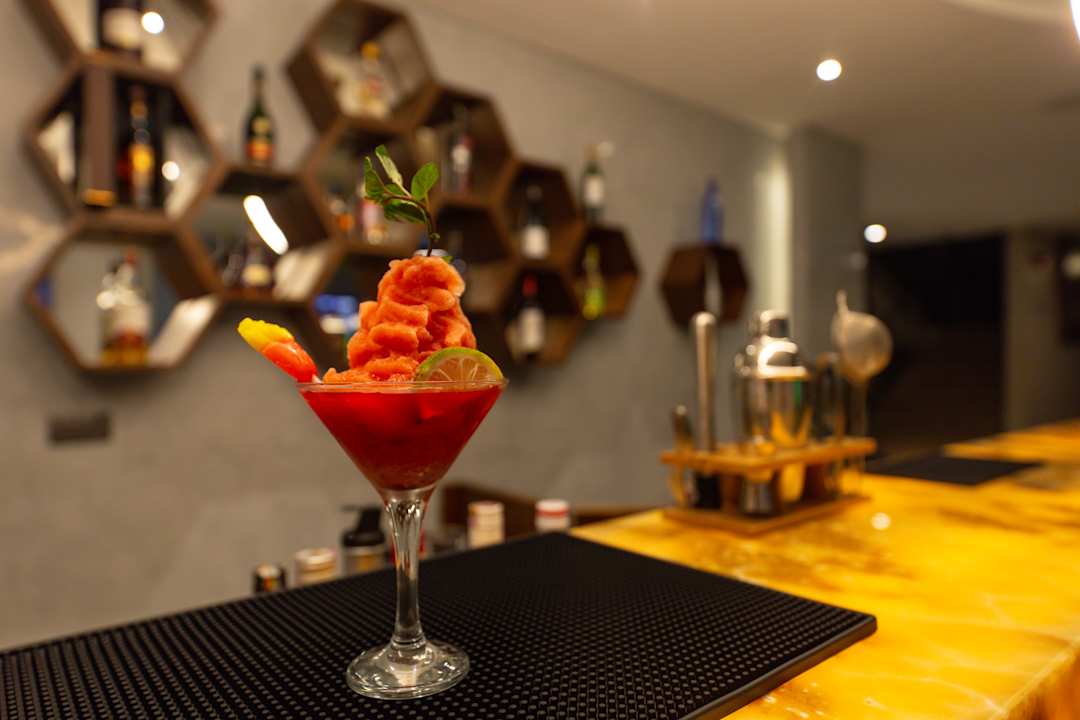 Gastro Oak Plaza Suites