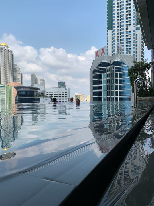 Pool Eastin Grand Hotel Sathorn