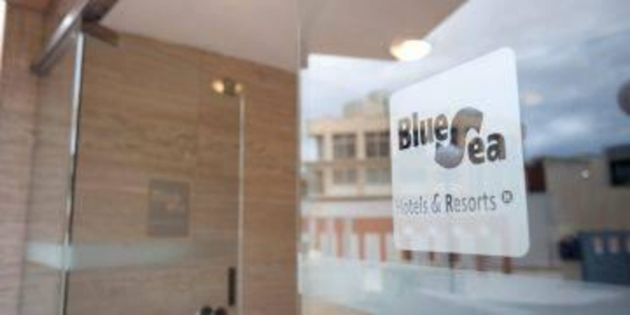 Entrance The Bugibba Hotel