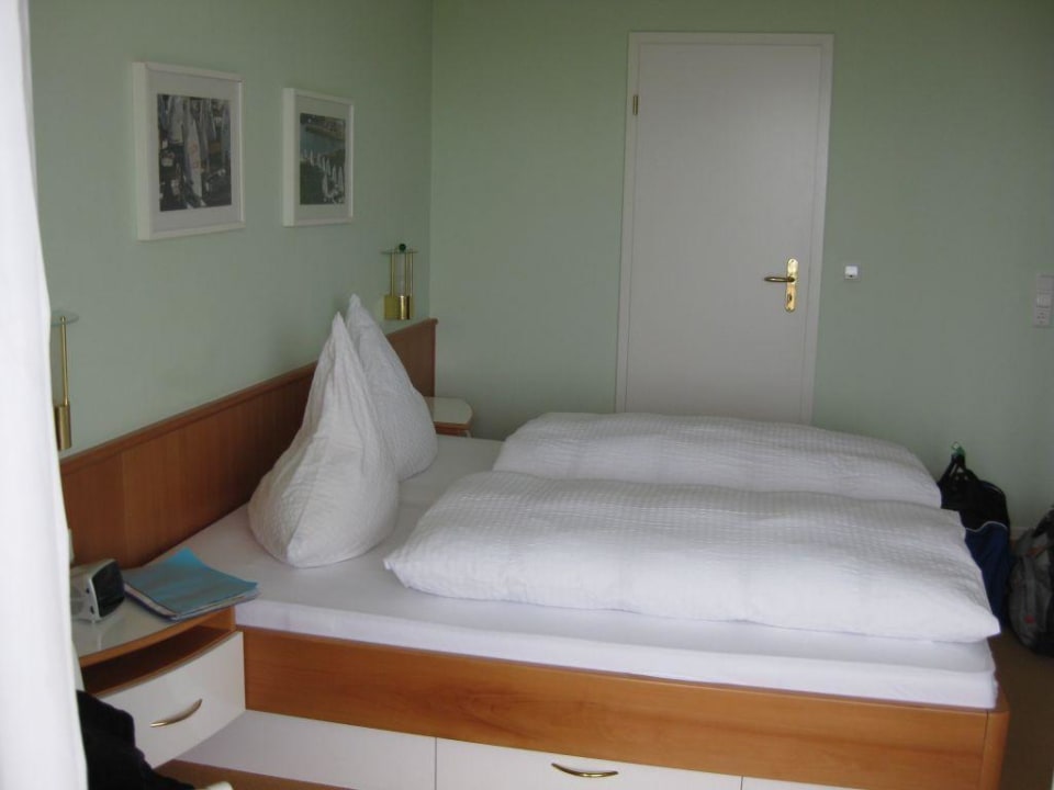 "Zimmer" Strandhotel Helgoland (Helgoland) • HolidayCheck (Schleswig ...