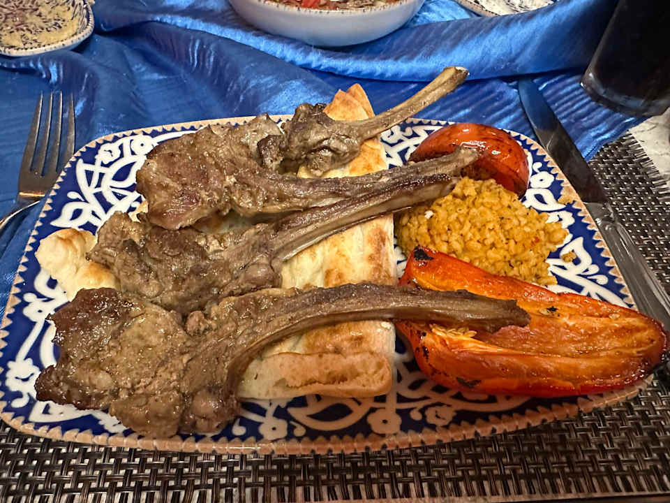 Gastro Saturn Palace Resort Hotel