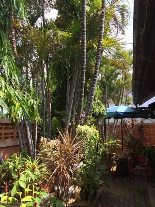 Garten Hotel Lonops Paradise