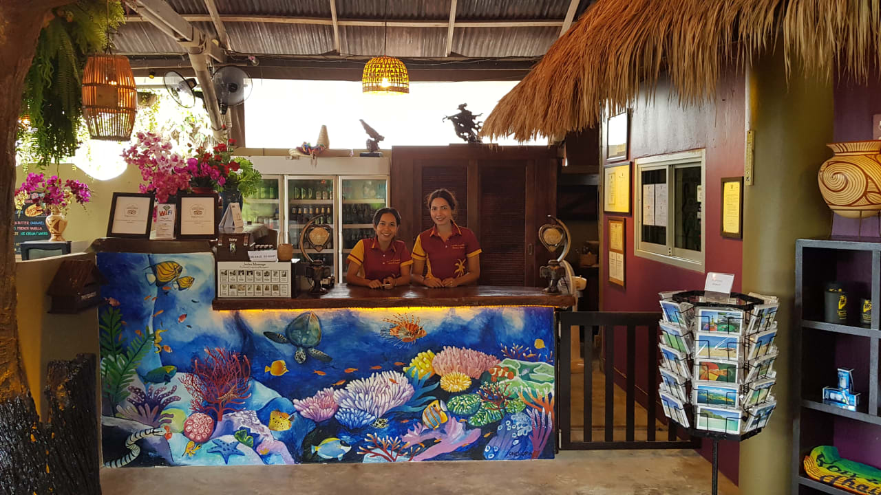 Lobby Hotel Lanta Castaway Resort