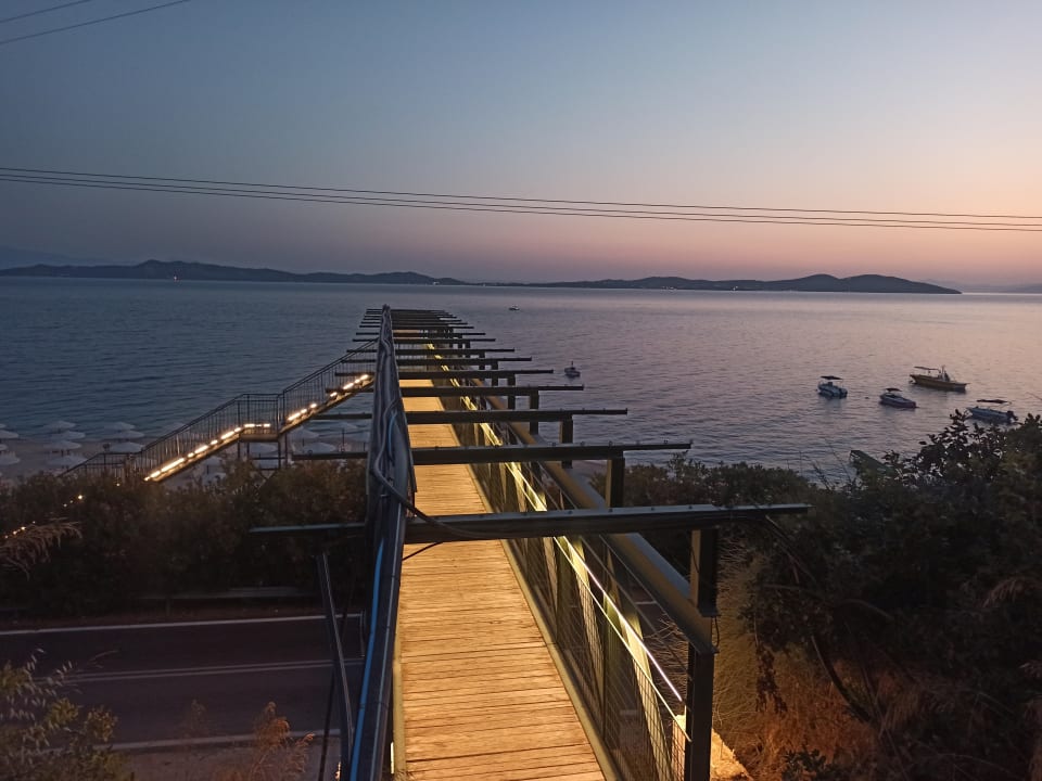 Strand Akrathos Beach Hotel