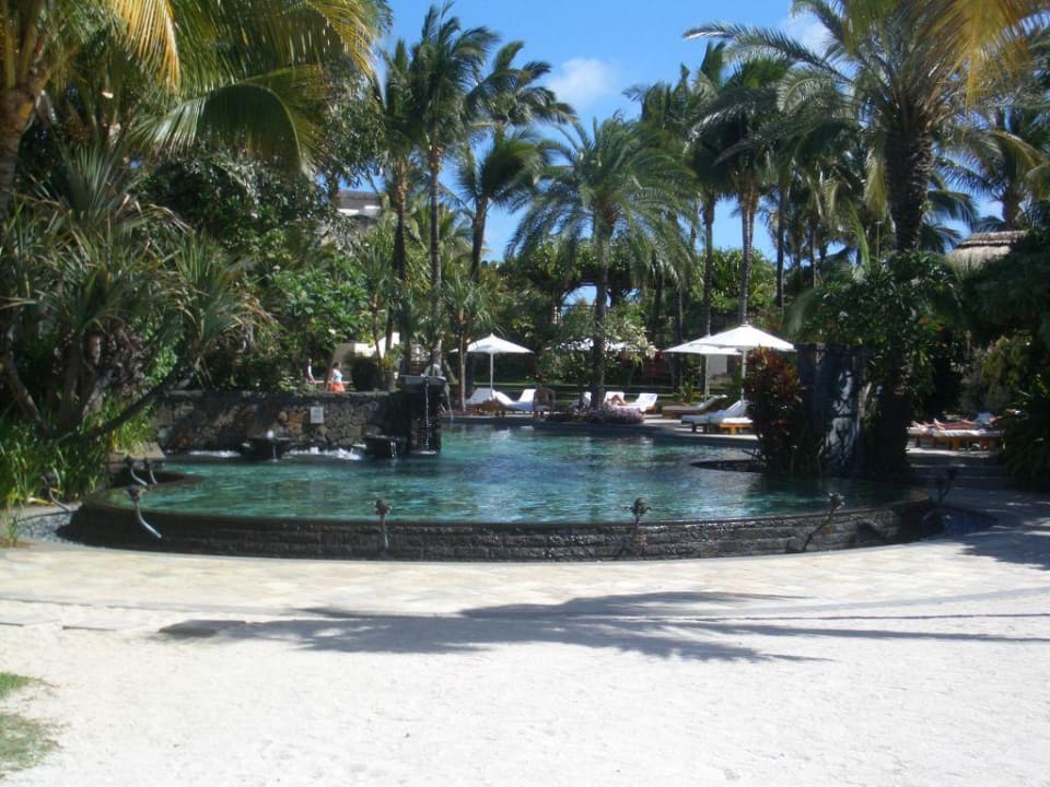 Frangipani Pool Shangri-La Le Touessrok Mauritius