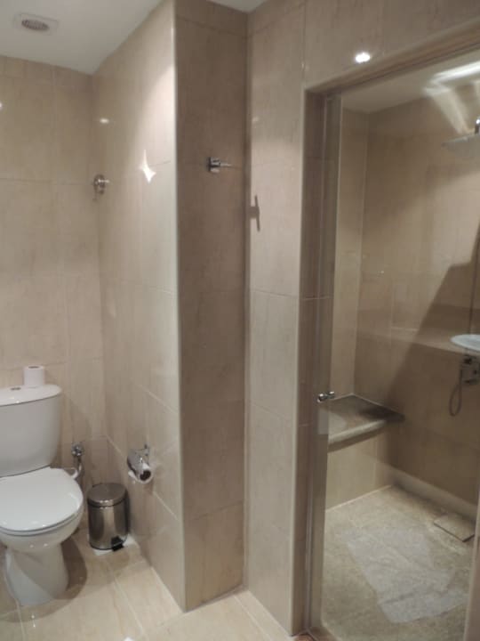 Badezimmer im 100er Bereich Pickalbatros Alf Leila Wa Leila Resort - Neverland Hurghada