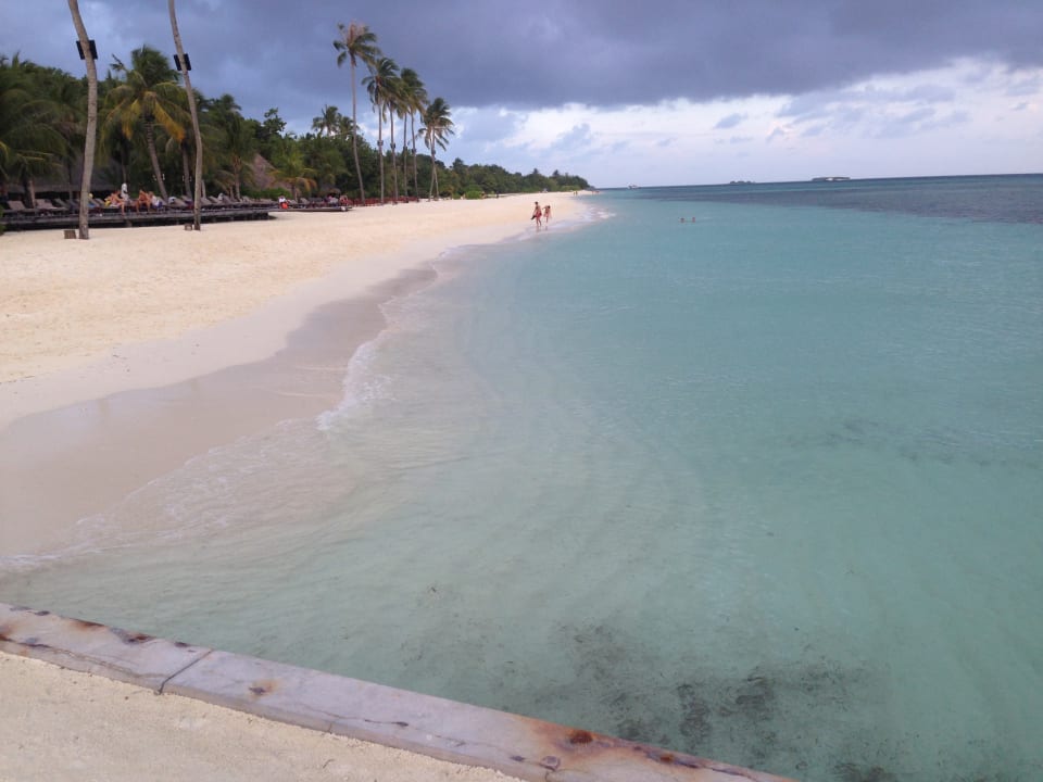 Strand Kuredu Island Resort & Spa