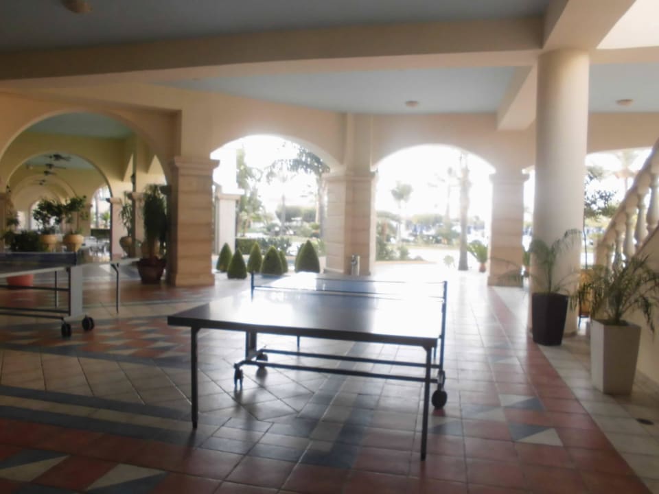 Zwei Tischtennisplatten Lindos Princess Beach Resort & Spa