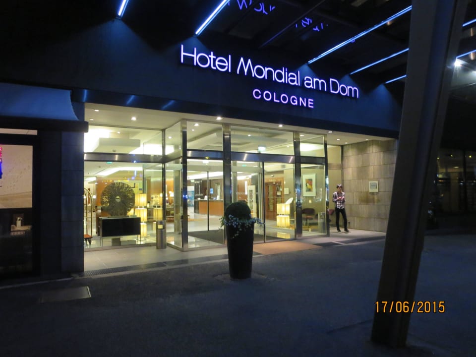 Das Mondial 'at night' Hotel Mondial am Dom Cologne- MGallery