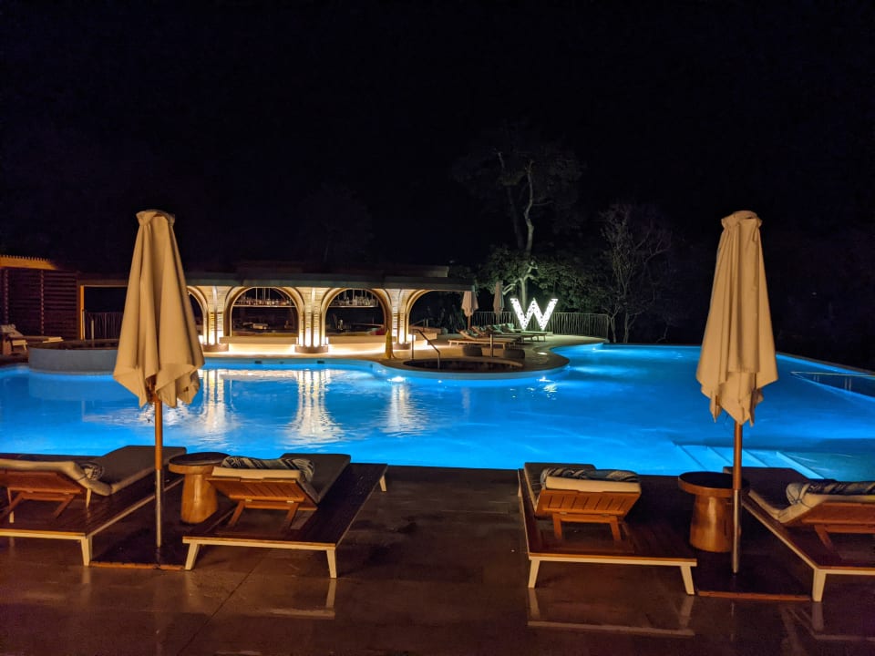 Pool W Costa Rica - Reserva Conchal