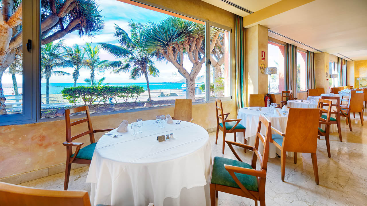 Gastro Bull Reina Isabel & Spa