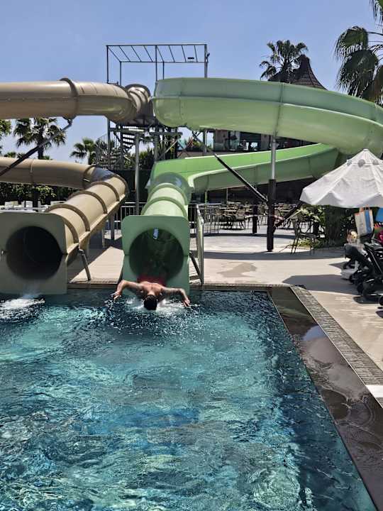 Pool Bella Resort & Spa