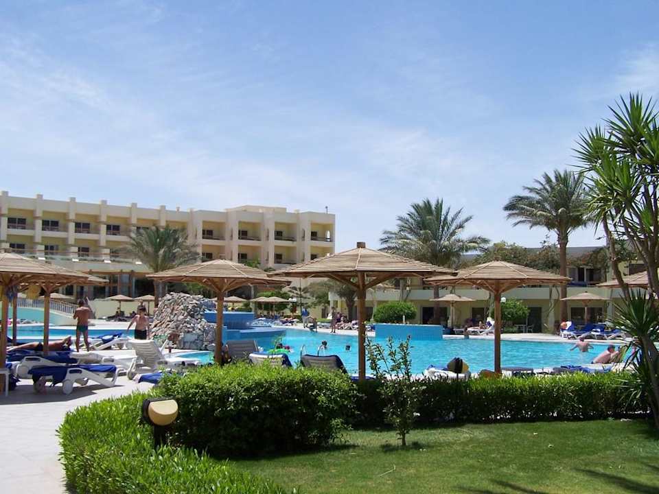 Bazén Palm Beach Resort