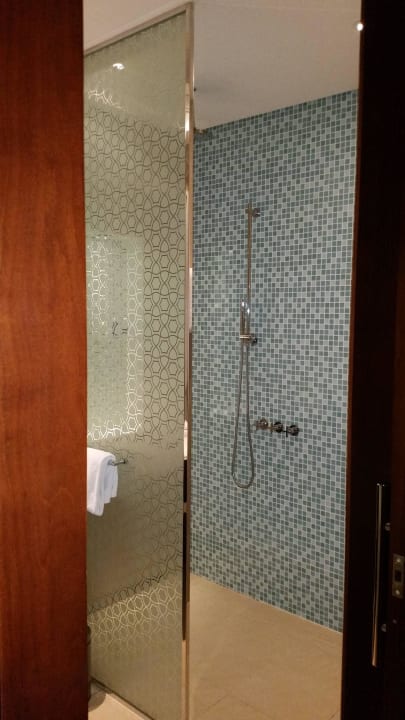 Dusche Ajman Saray, a Luxury Collection Resort