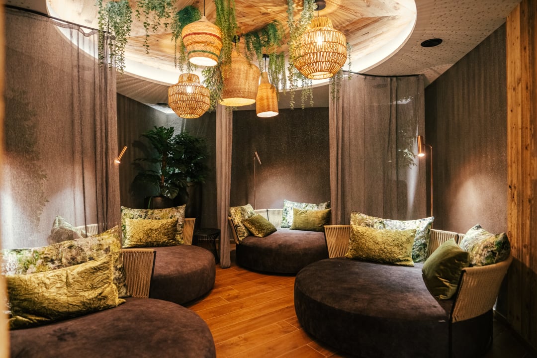 Sonstiges ADLER MERYEM Wellnesshotel – Andalo