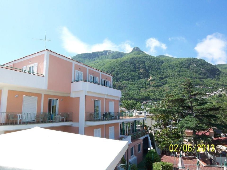 Zimmer Westseite Ausblick Lacco Ameno Hotel La Pergola & Villa Flavio Ischia