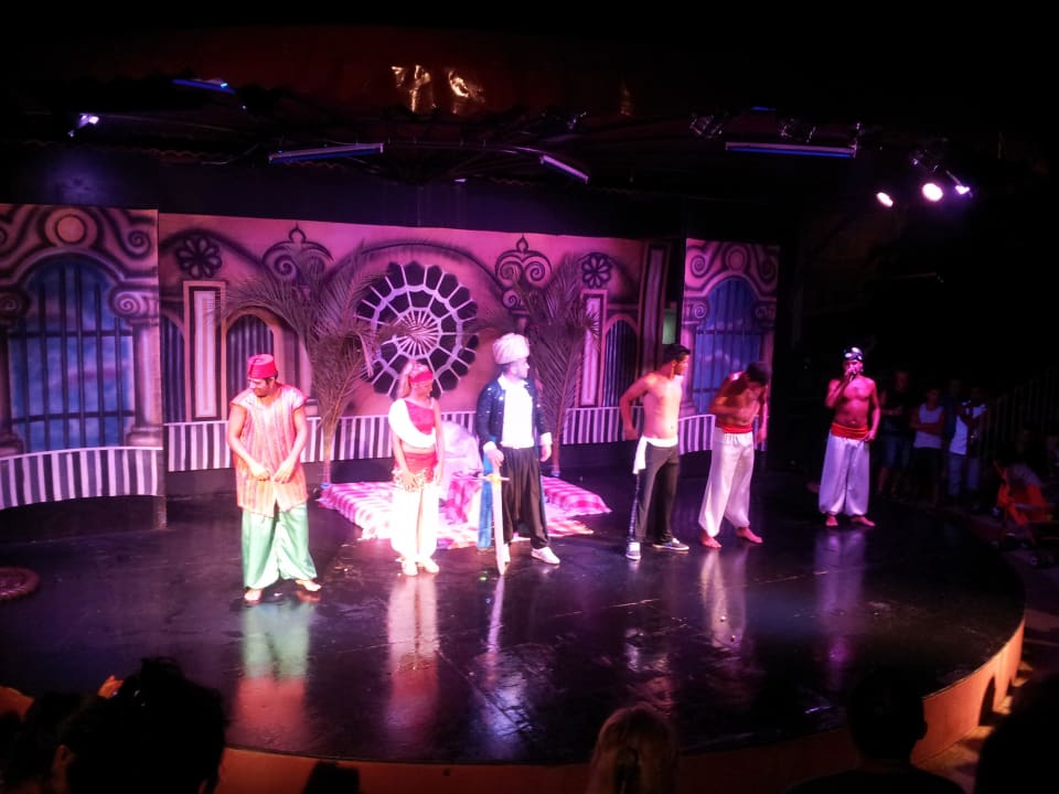 Animation - Abend Show FUN&SUN Smart Hane Sun Hotel