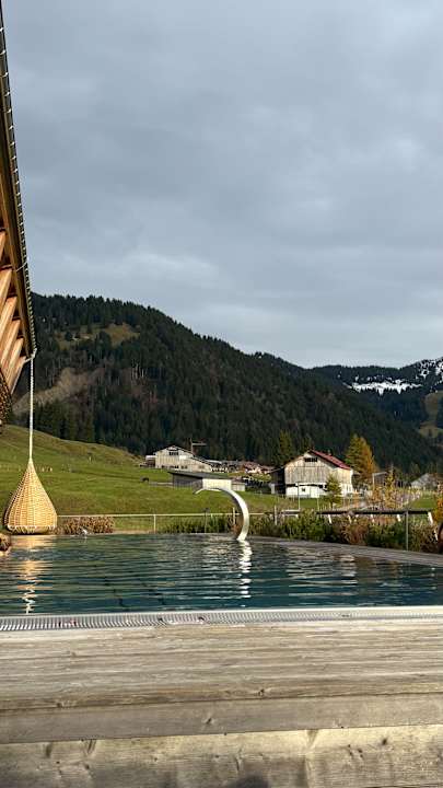 Pool HUBERTUS Mountain Refugio Allgäu