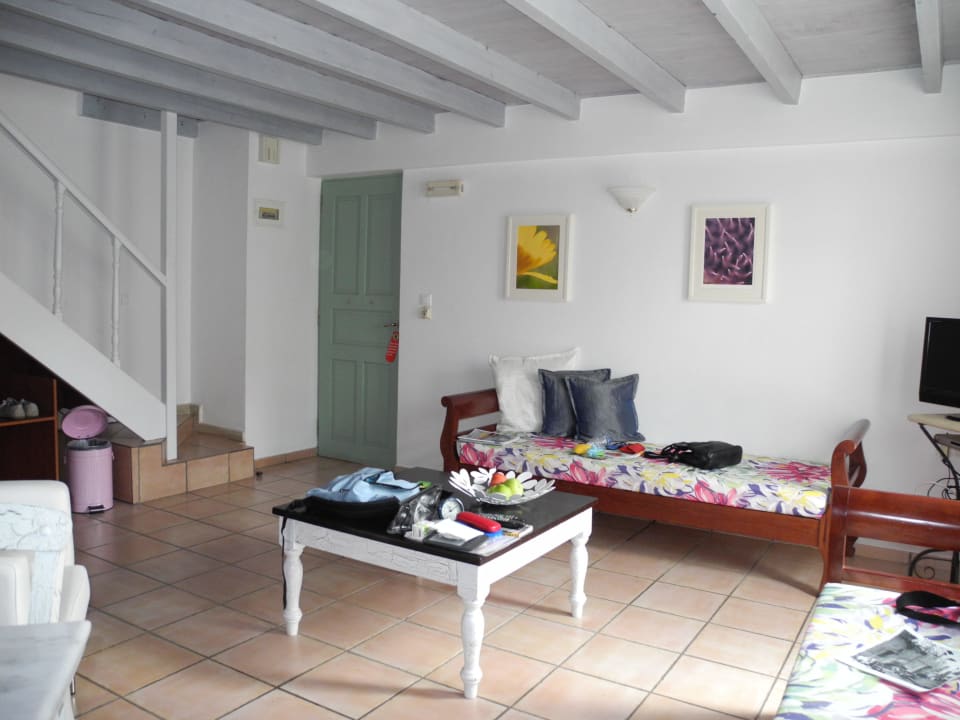 Wohnraum der Suite Hotel Mythos