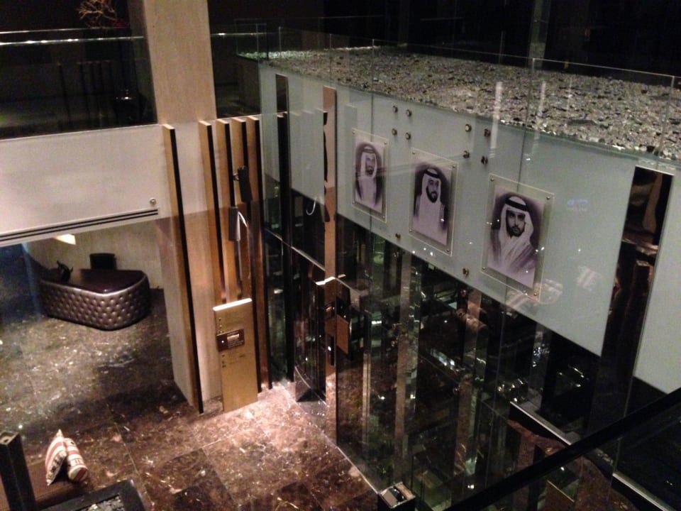 Lobby/Aufzüge The Canvas Hotel Dubai MGallery By Sofitel