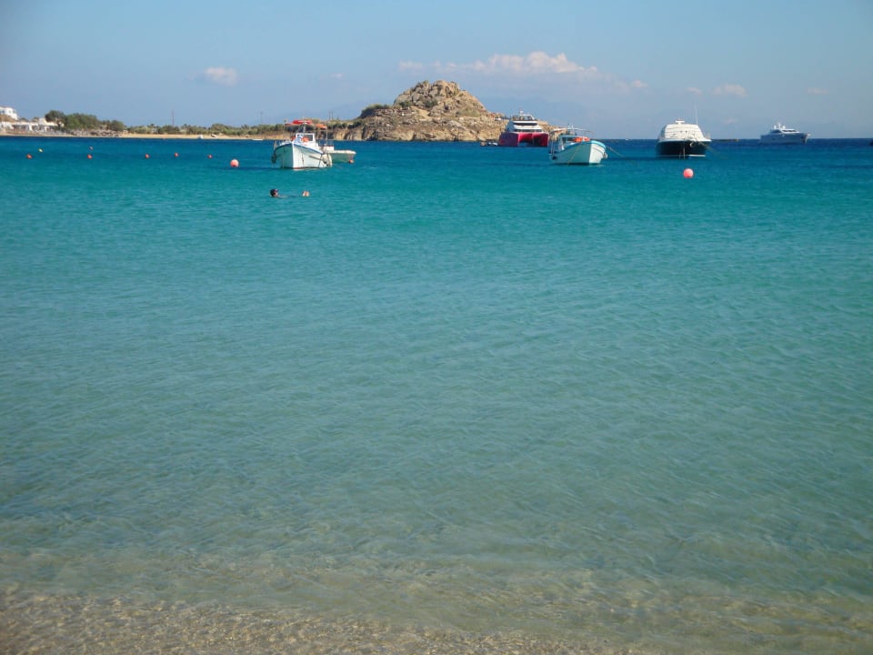 Direkt vor dem Hotel Hotel Acrogiali