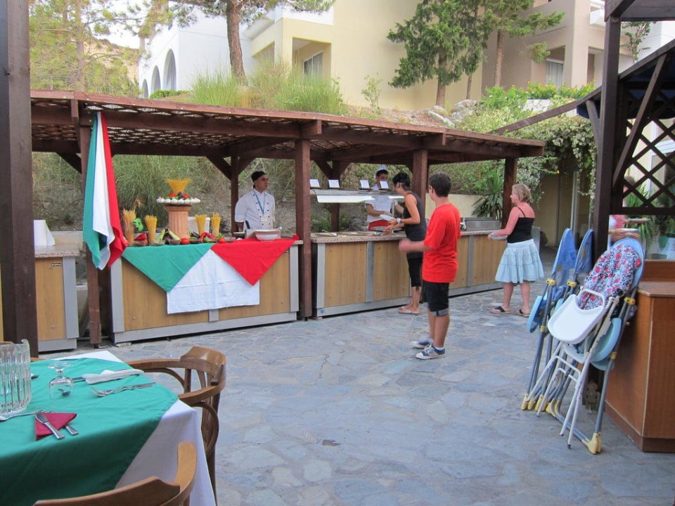 Aussenstation alltoura Club Hotel Porto Angeli Beach Resort