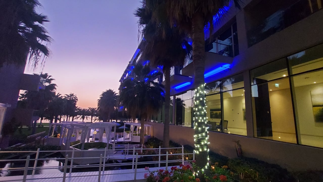 Gartenanlage Rixos The Palm Hotel & Suites