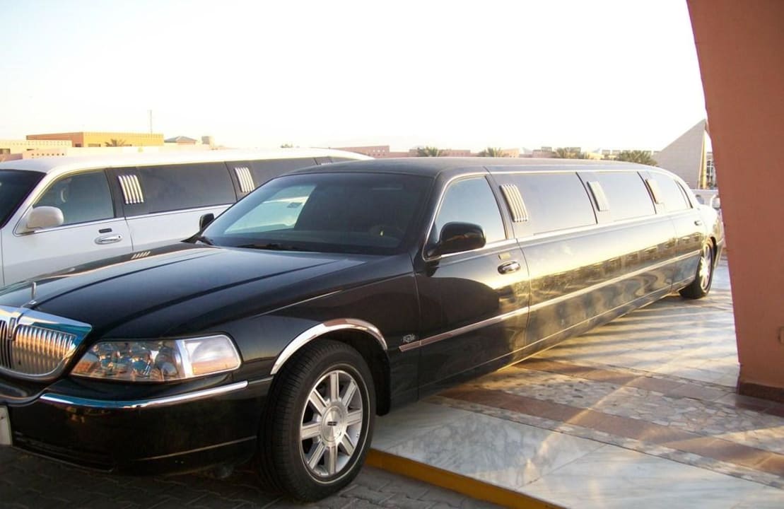 Limo Blend Club Aqua Resort