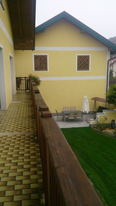 Aus dem Balkon Pension Kibler