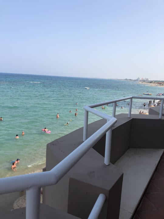 Ausblick Salamis Bay Conti Resort Hotel & Casino