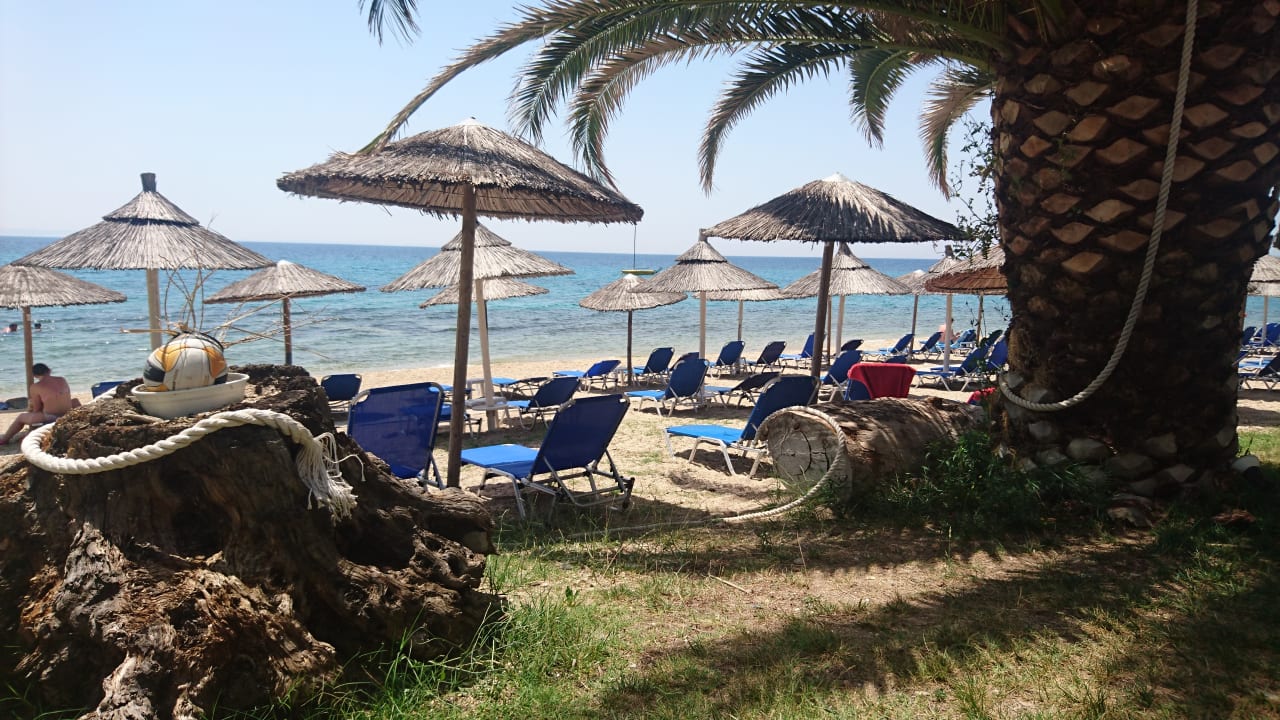 Strand Acrotel LilyAnn Boutique