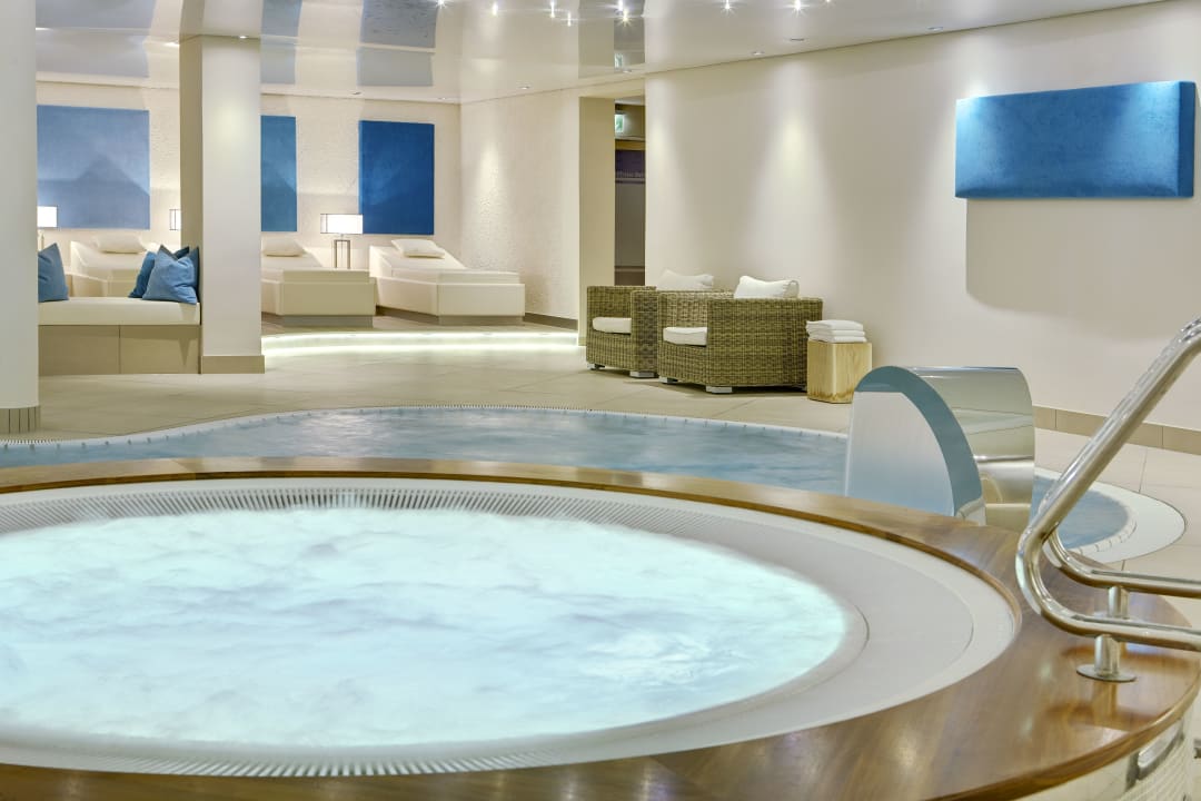 Pool Welcome Hotel Bad Arolsen