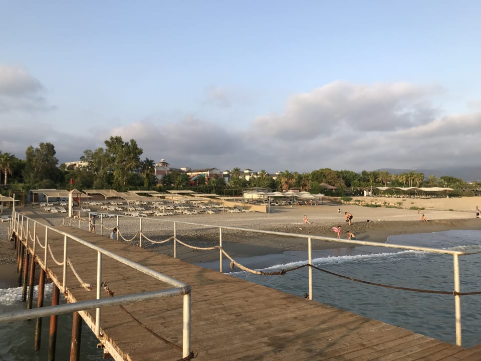 Strand Club Turtas Beach Hotel