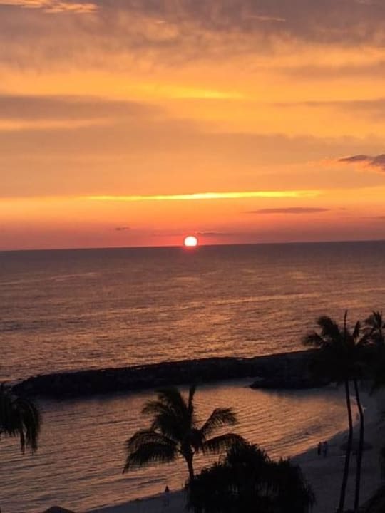 Sonnenuntergang von der Terrasse Ko Olina Beach Villas Resort