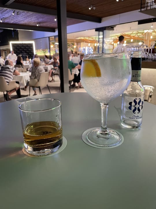 Gastro Club Maspalomas Suites & SPA