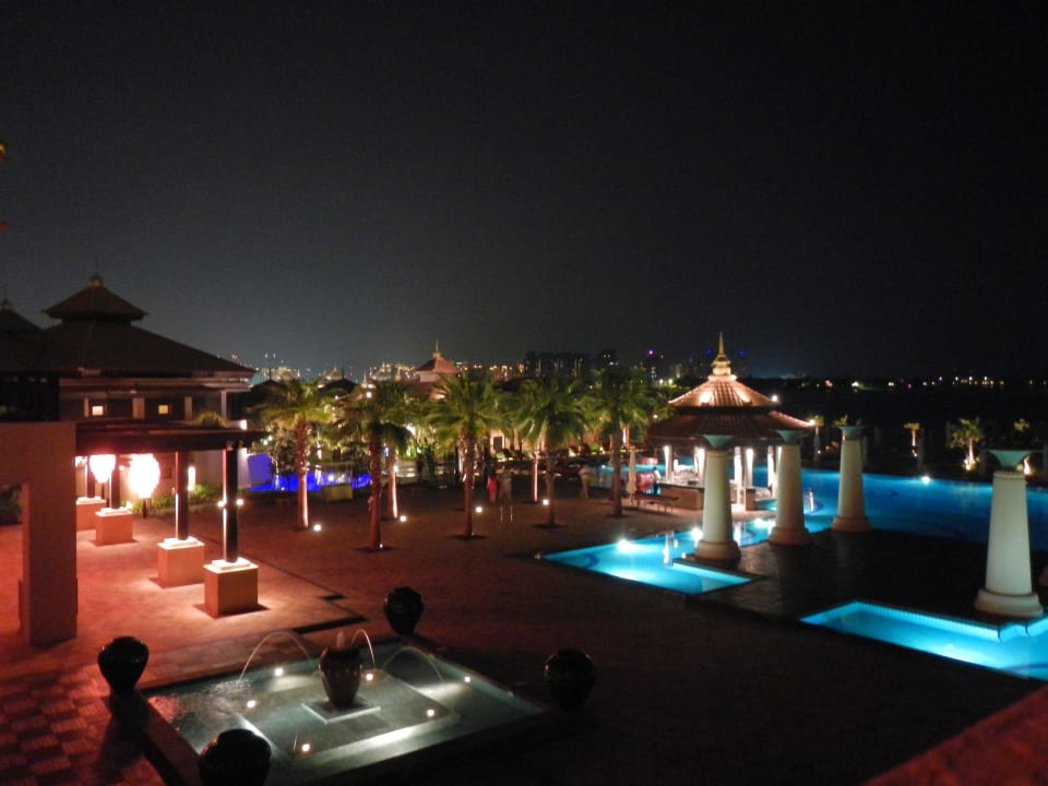 Pool Anantara The Palm Dubai Resort