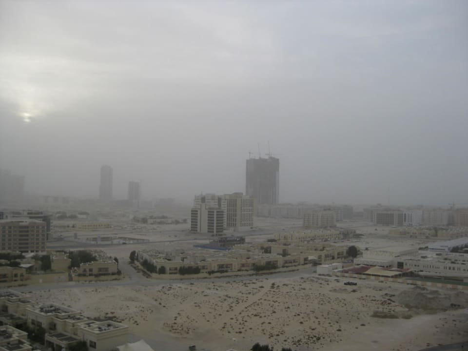 Ausblick vom Pool Carlton Al Barsha