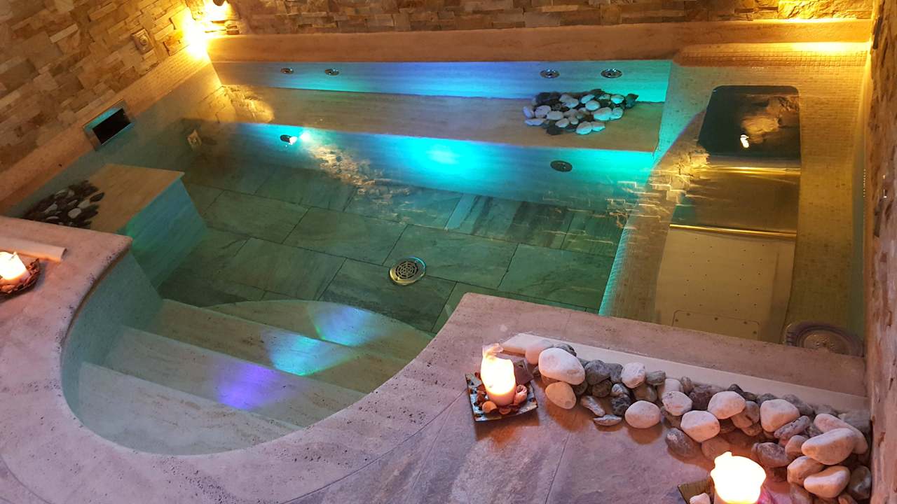 Bagno Romano B&B Aurelia Garden Gold